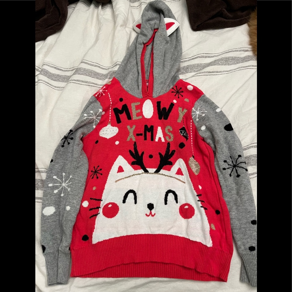 Girls size 7/8 Christmas sweater